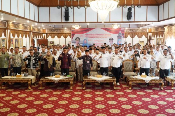 Gubernur Al Haris Ajak APDESI Ikuti Program Presiden Membangun Desa